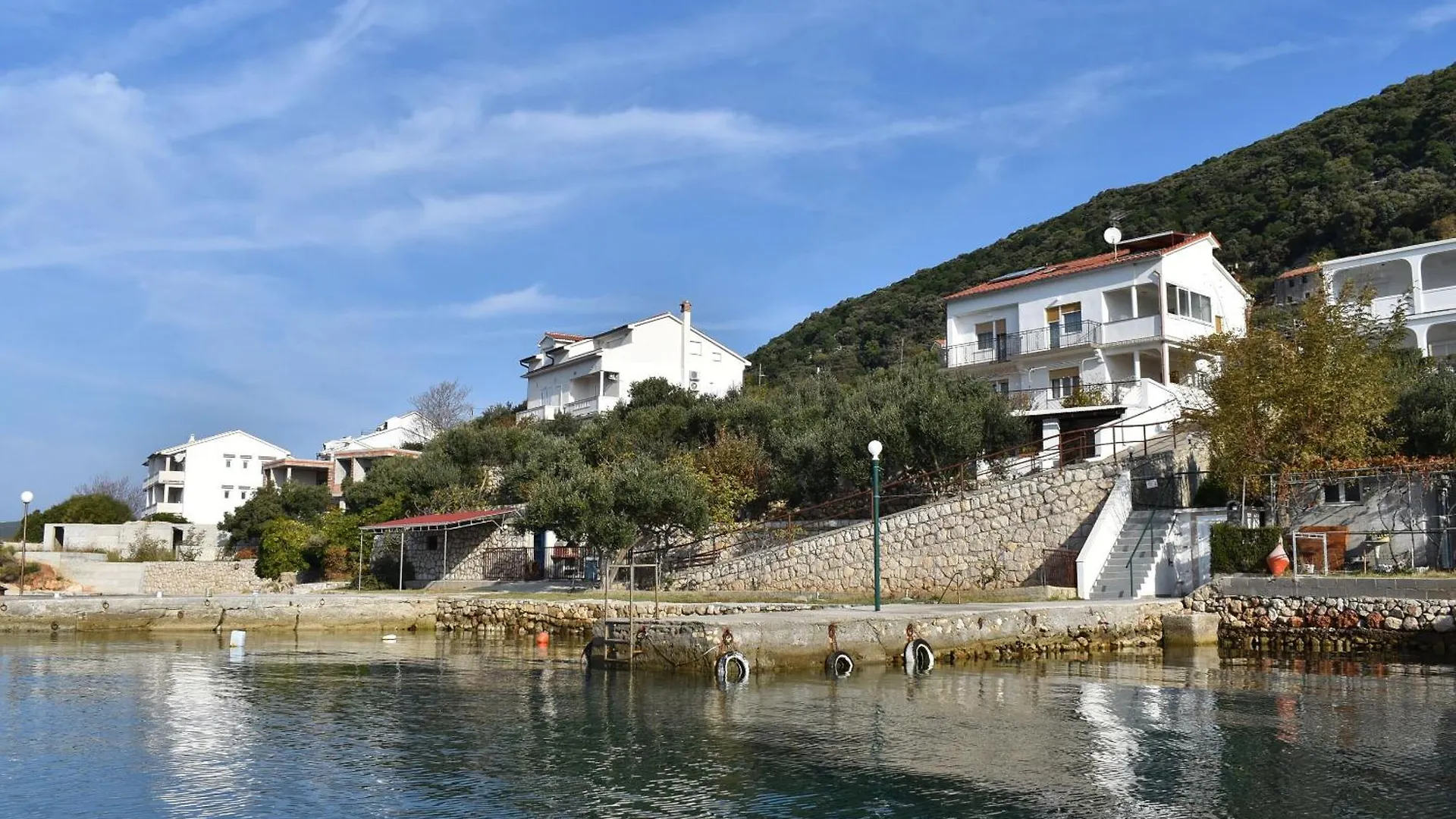 Apartments Josip R Supetarska Draga 0*,  Croacia